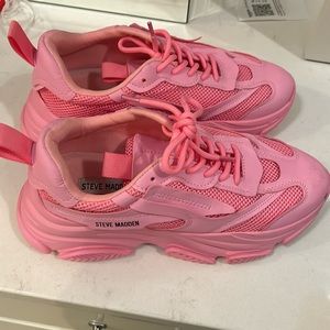 Steve Madden pink shoes